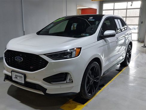 Used 2019 Ford Edge ST w/ Equipment Group 401A image 18