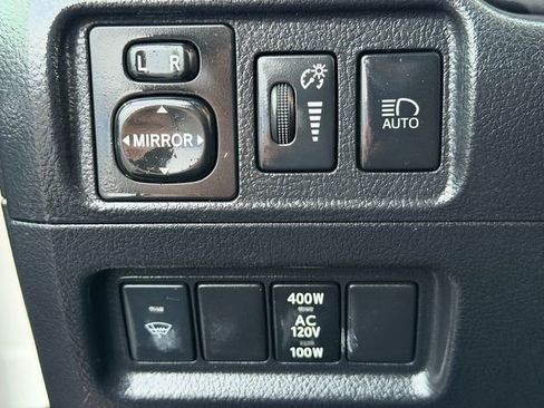 Used 2020 Toyota 4Runner SR5 Premium w/ Moonroof Package image 37