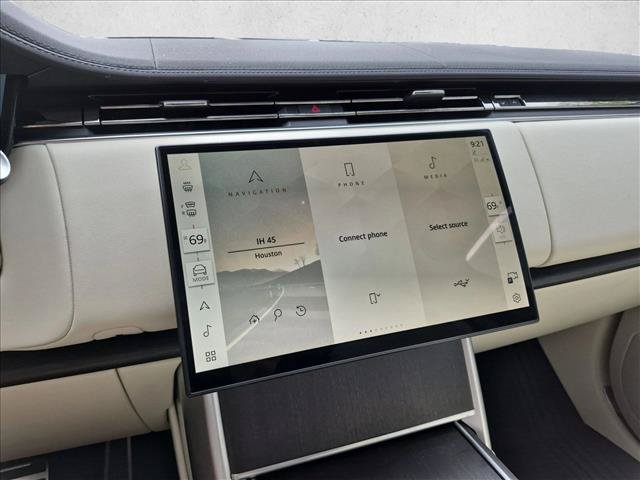 Used 2024 Land Rover Range Rover SE AWD/4WD image 15