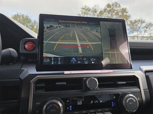 New 2026 Toyota 4Runner TRD Off-Road Premium image 32