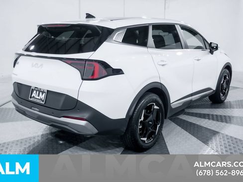 Used 2026 Kia Sportage EX FWD image 5