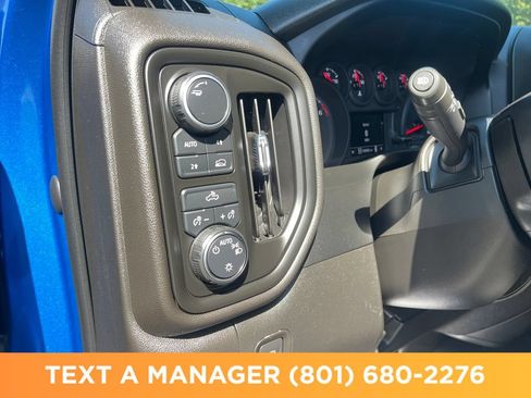 Used 2022 Chevrolet Silverado 1500 Custom AWD/4WD image 30