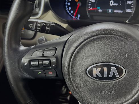 Used 2017 Kia Sorento EX w/ EX Premium Package FWD image 19