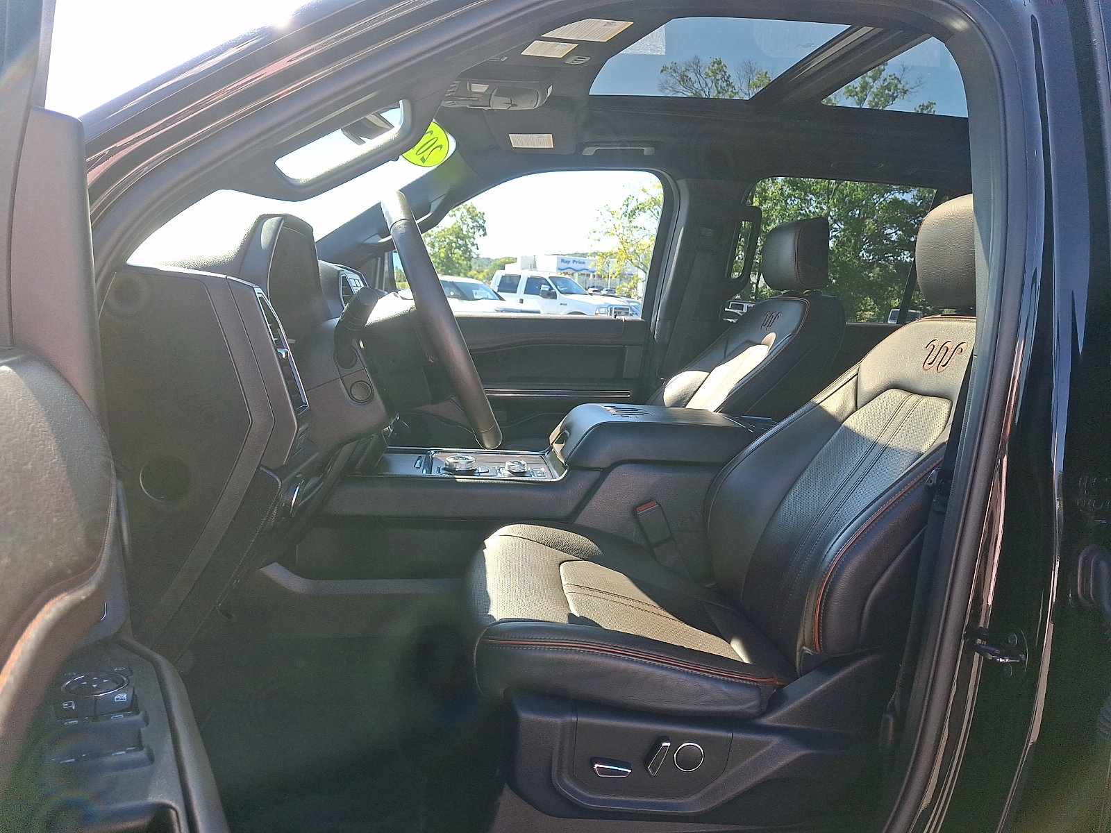Used 2020 Ford Expedition King Ranch AWD/4WD image 14