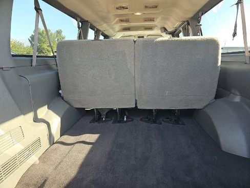 Used 2020 Chevrolet Express 3500 LT w/ LT Preferred Equipment Group RWD image 13