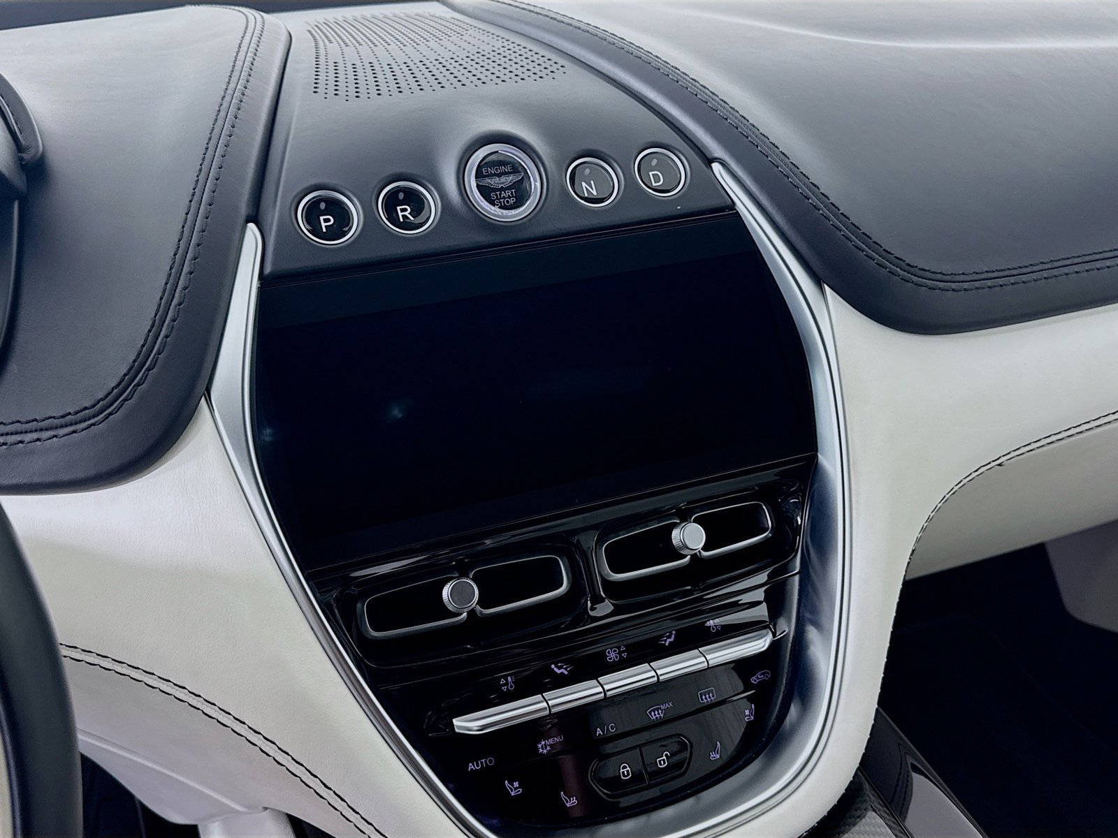 Used 2023 Aston Martin DBX 707 AWD/4WD image 14