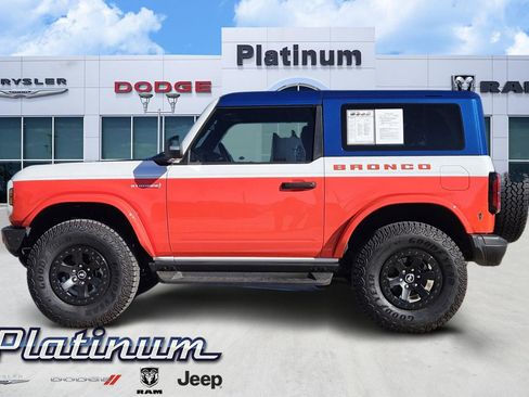 Used 2025 Ford Bronco Stroppe Edition image 3