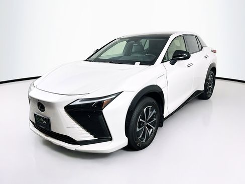 Used 2023 Lexus RZ 450e Premium w/ Technology Package AWD/4WD image 3