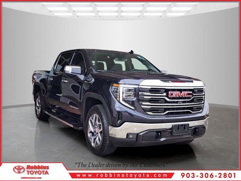Used 2024 GMC Sierra 1500 SLT w/ SLT Premium Plus Package image 1