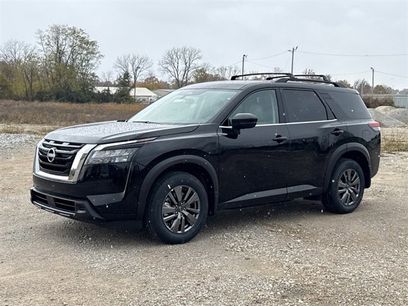 New 2025 Nissan Pathfinder SV
