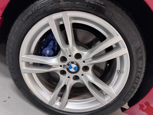 Used 2014 BMW 335i xDrive Sedan AWD/4WD image 9