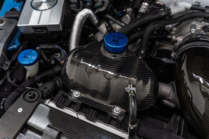 Used 2021 Ford Mustang Shelby GT500 w/ Carbon Fiber Track Pack RWD image 77