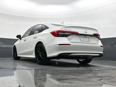 Used 2024 Honda Civic Sport image 30