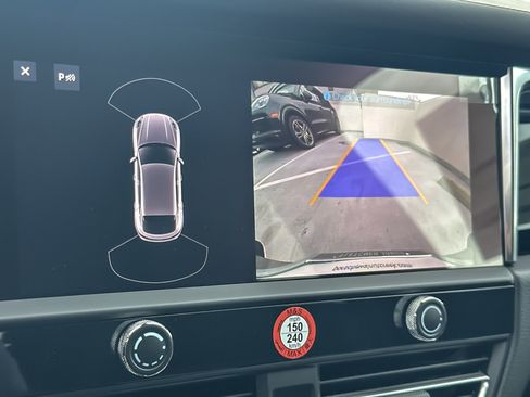 New 2026 Porsche Macan S image 20