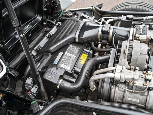 Used 1995 Chevrolet Corvette Coupe RWD image 28