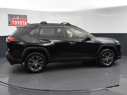 Used 2022 Toyota RAV4 Limited AWD/4WD image 5