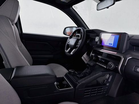 New 2026 Toyota 4Runner SR5 AWD/4WD image 33