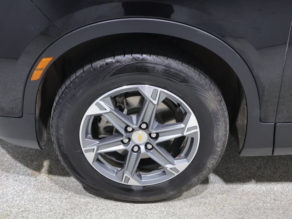 Used 2024 Chevrolet Blazer LT AWD/4WD image 7