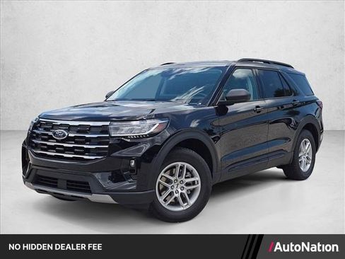 New 2026 Ford Explorer Active w/ Active Comfort Package RWD image 1