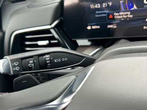 New 2026 Chevrolet Suburban LT w/ Comfort Package image 22