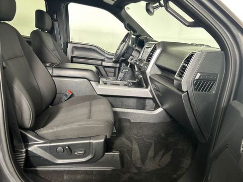 Used 2019 Ford F150 XLT w/ Equipment Group 302A Luxury AWD/4WD image 27