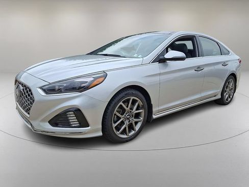 Used 2018 Hyundai Sonata Limited FWD image 5