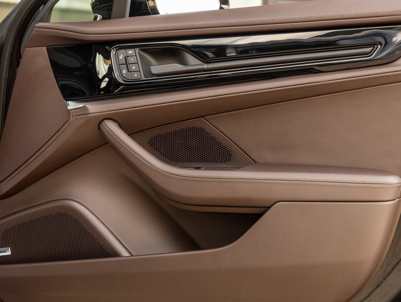 New 2026 Porsche Panamera 4 AWD/4WD image 43