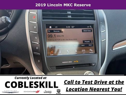 Used 2019 Lincoln MKC Reserve w/ MKC Climate Package AWD/4WD image 16