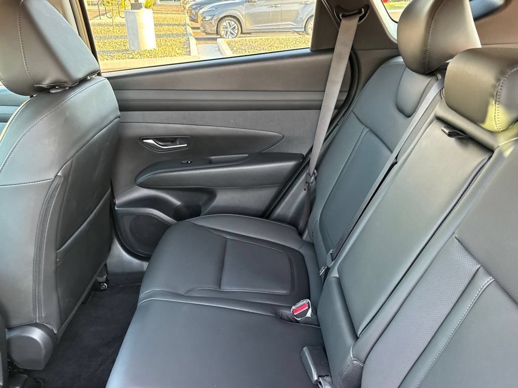 Used 2026 Hyundai Tucson SEL FWD image 11