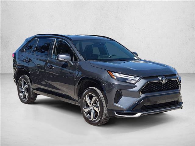 Used 2025 Toyota RAV4 SE AWD/4WD image 3