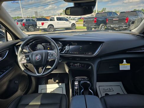 Used 2023 Buick Envision Essence FWD image 19