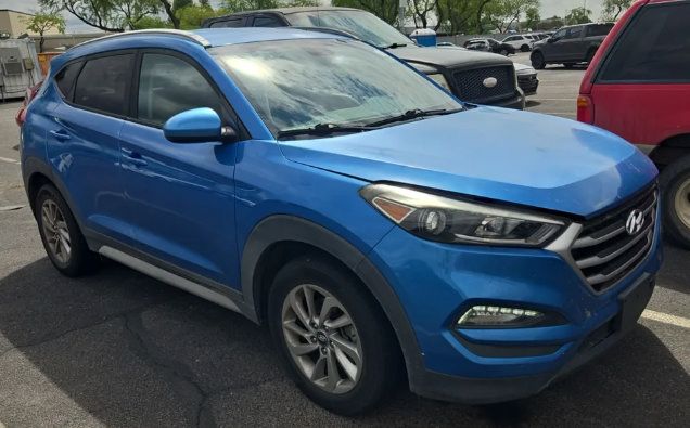 Used 2017 Hyundai Tucson SE w/ SE Popular Package 02 AWD/4WD image 1