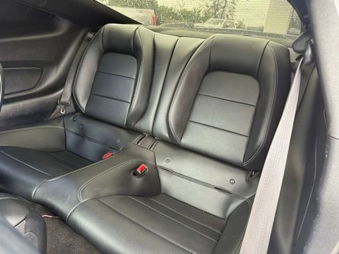 Used 2016 Ford Mustang GT Premium RWD image 10