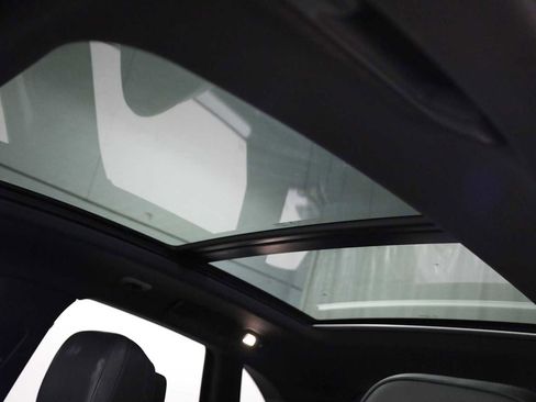 Certified 2020 Porsche Macan S image 20