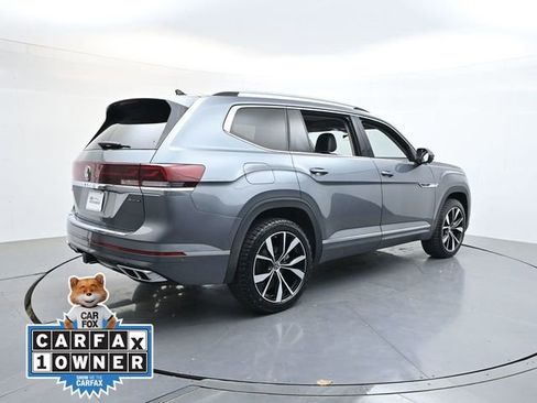 Used 2024 Volkswagen Atlas SEL Premium R-Line AWD/4WD image 8