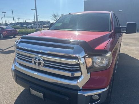 Used 2016 Toyota Tundra SR5 w/ SR5 Upgrade Package image 3