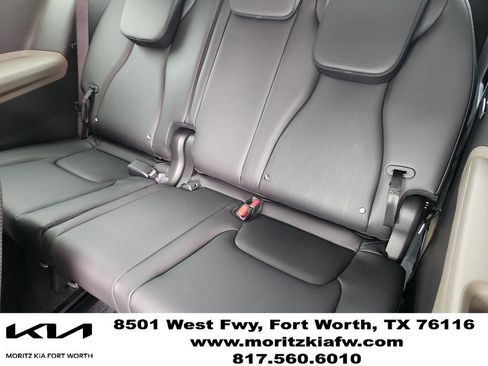 New 2026 Kia Carnival EX FWD image 20