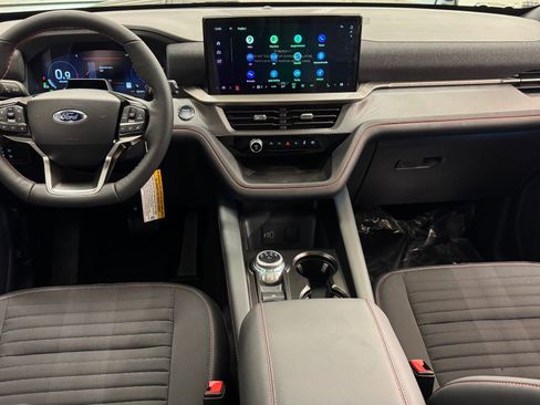 New 2026 Ford Explorer ST-Line w/ ST-Line Street Pack image 17