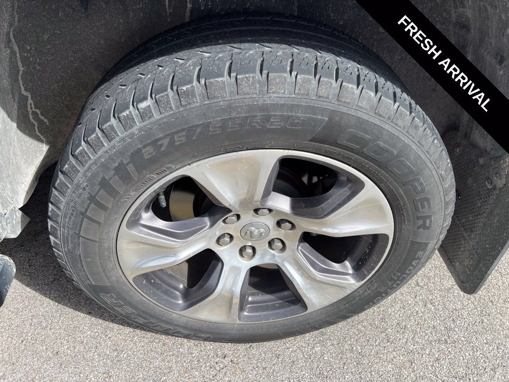 Used 2019 RAM 1500 Laramie AWD/4WD image 21