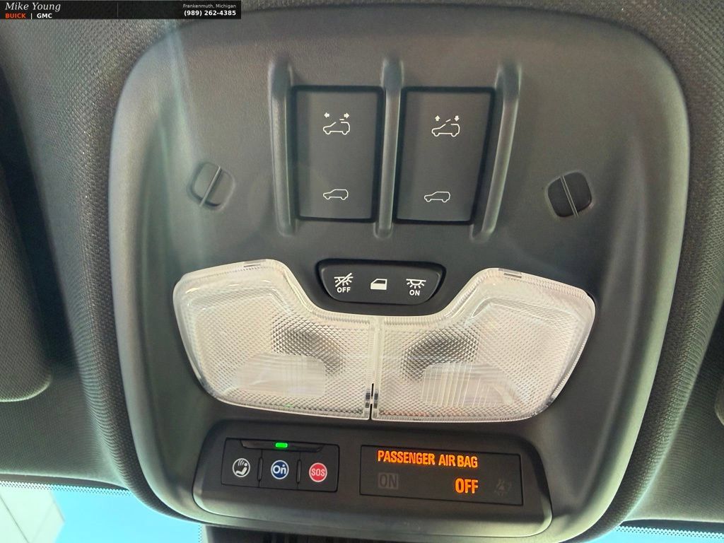 Used 2026 Chevrolet Colorado ZR2 w/ Technology Package AWD/4WD image 35