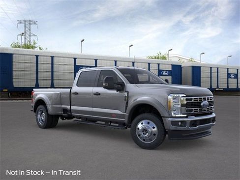 New 2026 Ford F450 XLT w/ 360-Degree Camera Package image 7