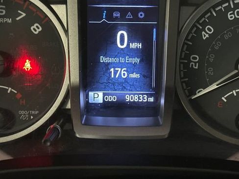 Certified 2020 Toyota Tacoma SR5 w/ Technology Package image 26