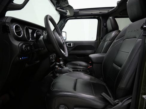 Used 2023 Jeep Wrangler Unlimited Sahara w/ Cold Weather Group AWD/4WD image 13