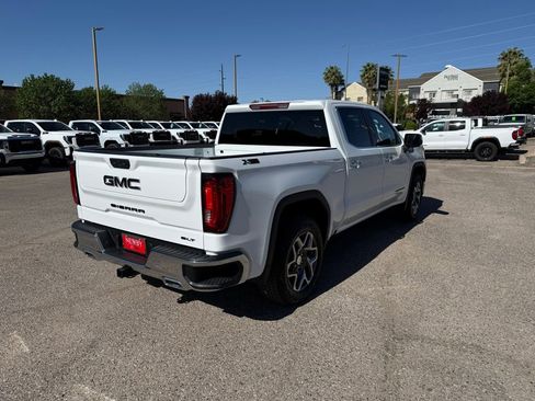 New 2026 GMC Sierra 1500 SLT w/ X31 Off-Road Package AWD/4WD image 5