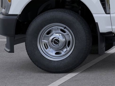 New 2026 Ford F250 XL w/ 360-Degree Camera Package image 19