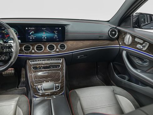 Used 2021 Mercedes-Benz E 53 AMG 4MATIC Sedan w/ Driver Assistance Package image 30