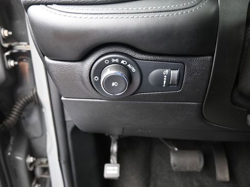 Used 2022 Dodge Durango GT image 34