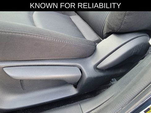 Used 2016 MAZDA MAZDA3 i Sport w/ Preferred Equipment Package FWD image 15