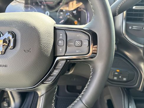 New 2026 RAM 2500 Limited AWD/4WD image 15