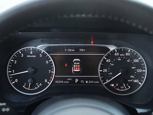 Certified 2025 Nissan Pathfinder SV AWD/4WD image 15